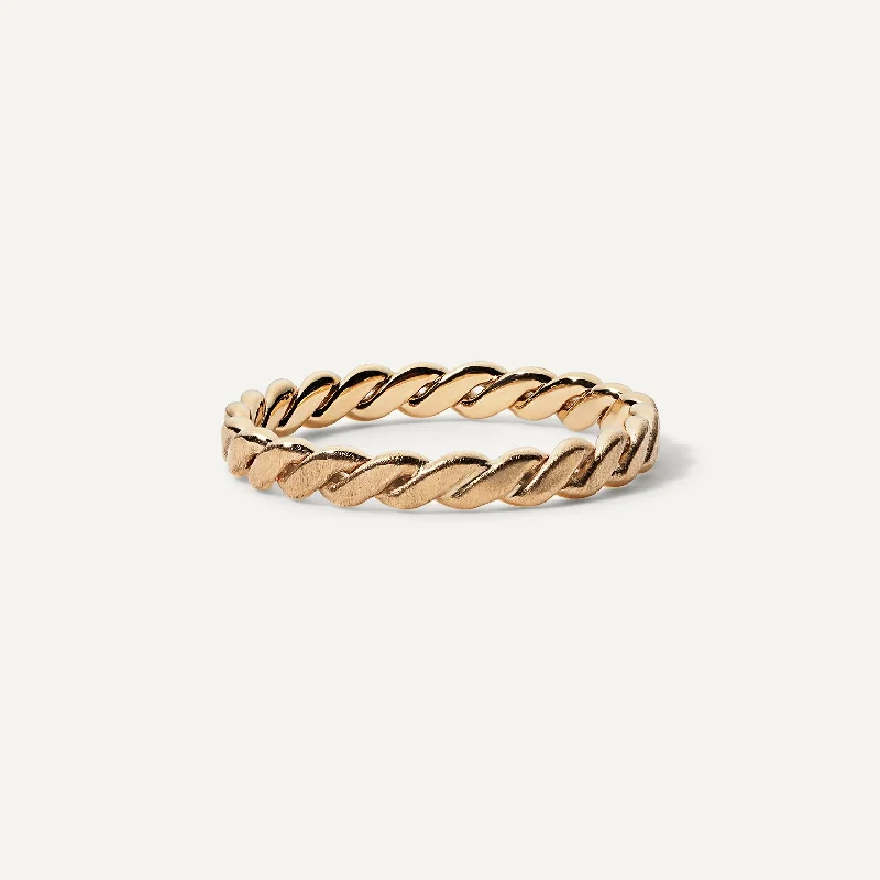 Flat Twist Band