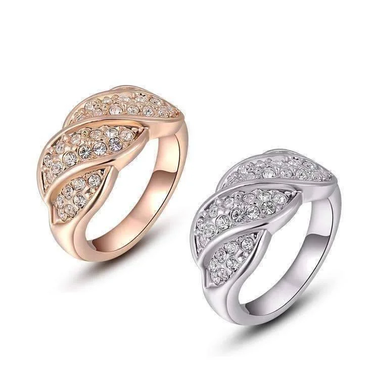 French Twist Pavé Cocktail Cz Ring in 18K Rose or White Gold Plated for Woman Glamour Statement