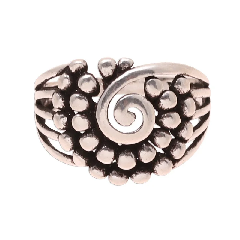 NOVICA Modern Swirl, Sterling silver band ring