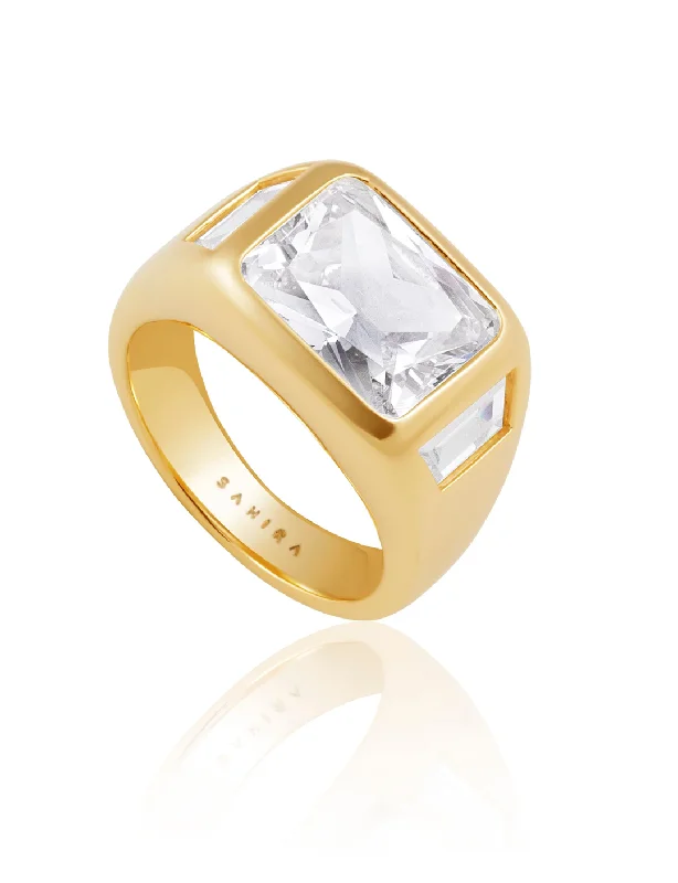 Genevieve Ring, Gold