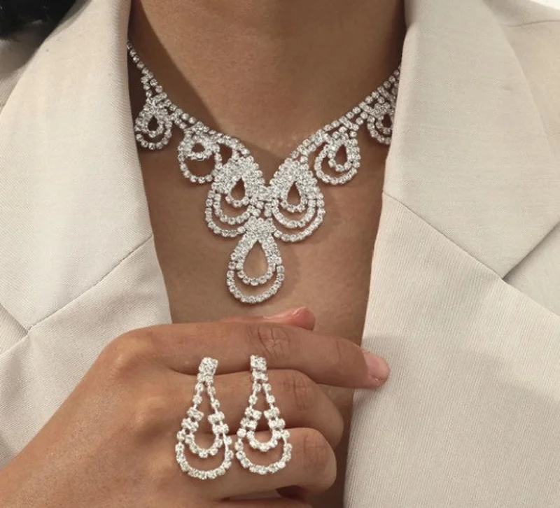 Chandelier Bridal 3 Pcs SILVER Jewelry Set JS-030