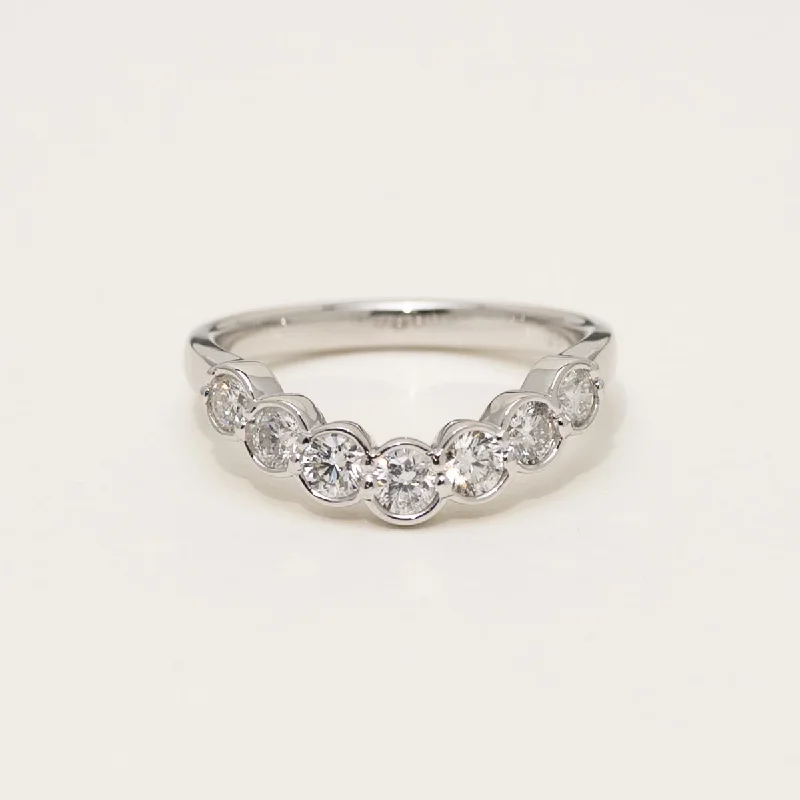 Diamond Bezel Curved Band in 14kt White Gold (3/4ct tw)