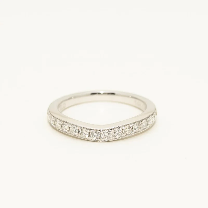 Diamond Curved Band in 14kt White Gold (3/8ct tw)