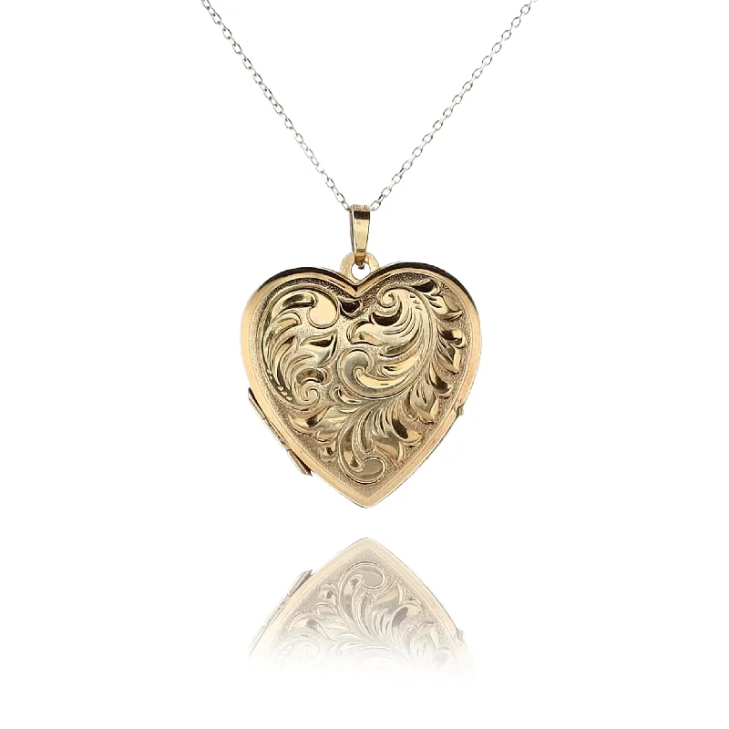 Estate 14 Karat Yellow Gold Locket Pendant Necklace