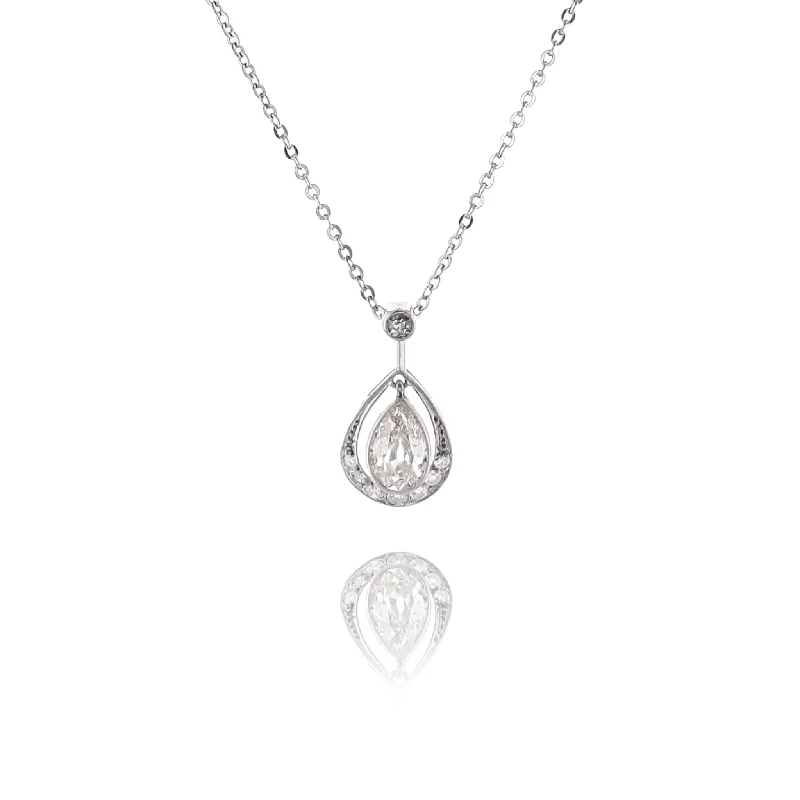 Estate Platinum and 14 Karat White Gold Diamond Pendant Necklace