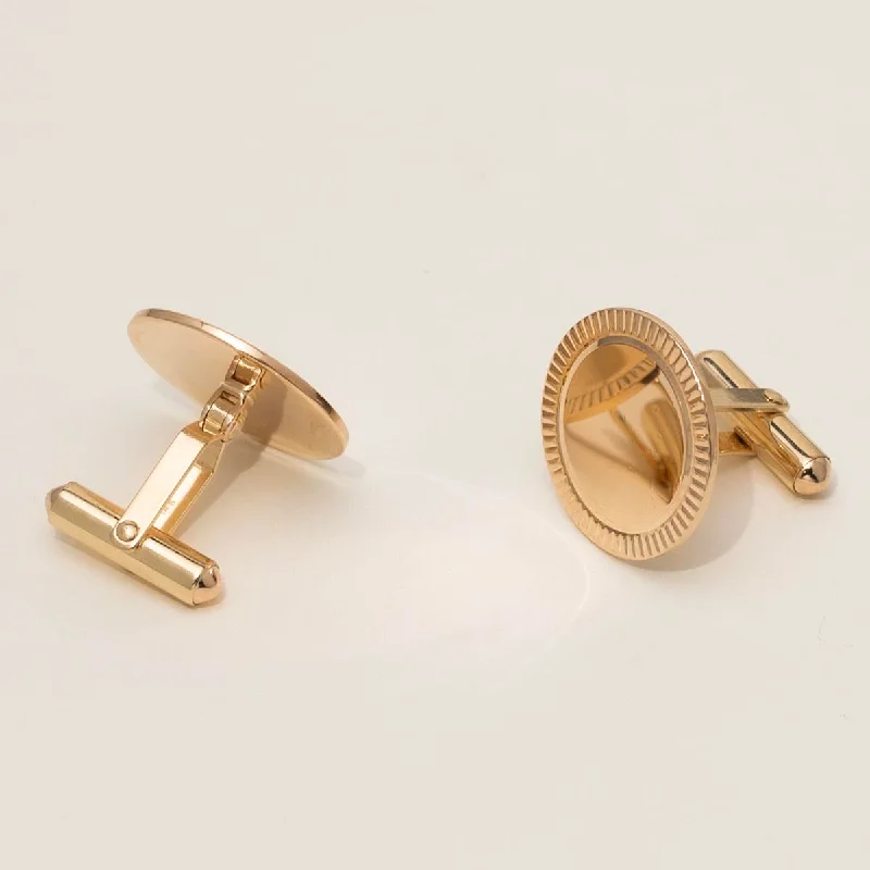 Estate Round Textured Cufflinks in 14kt Yellow Gold