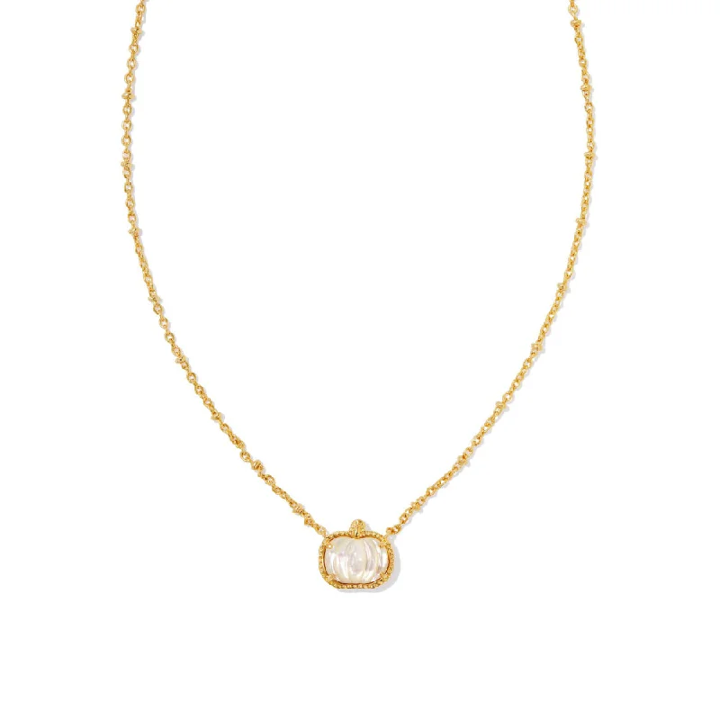 Kendra Scott Pumpkin Gold Short Pendant Necklace in Ivory Mother of Pearl