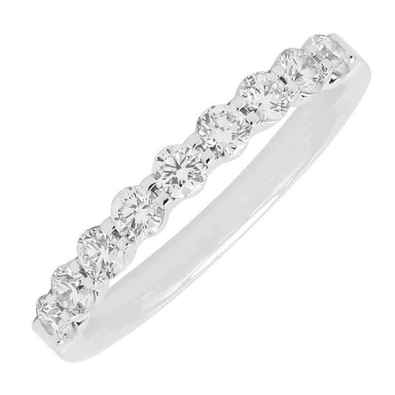 Memoire Petite Prong Diamond Wedding Band in Platinum (1/2ct tw)